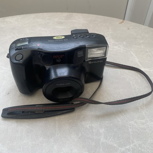 Fuji 2000 zoom date - zoom,