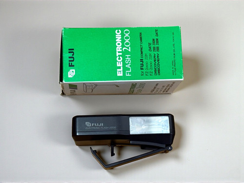 Fuji electronic flash 2000 - flash,